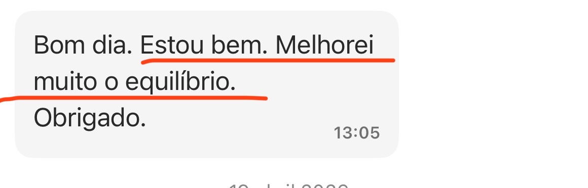 Mensagem de aluno relatando melhora no equilíbrio
